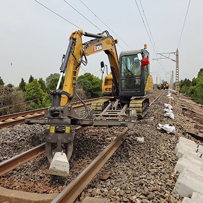 鐵路換枕機